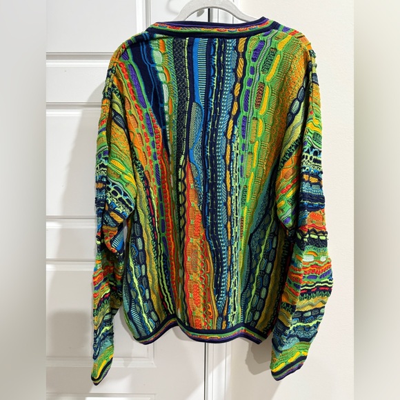 TUNDRA Mens XL Coogi Style 3D Abstract Vibrant Knit Colorful V-Neck Sweater - Picture 5 of 7
